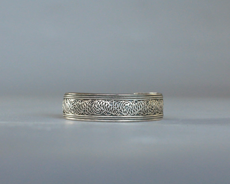 Vintage sterling silver filigree bracelet patina