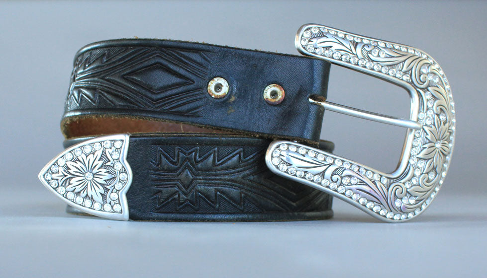 cowgirl belt buckle