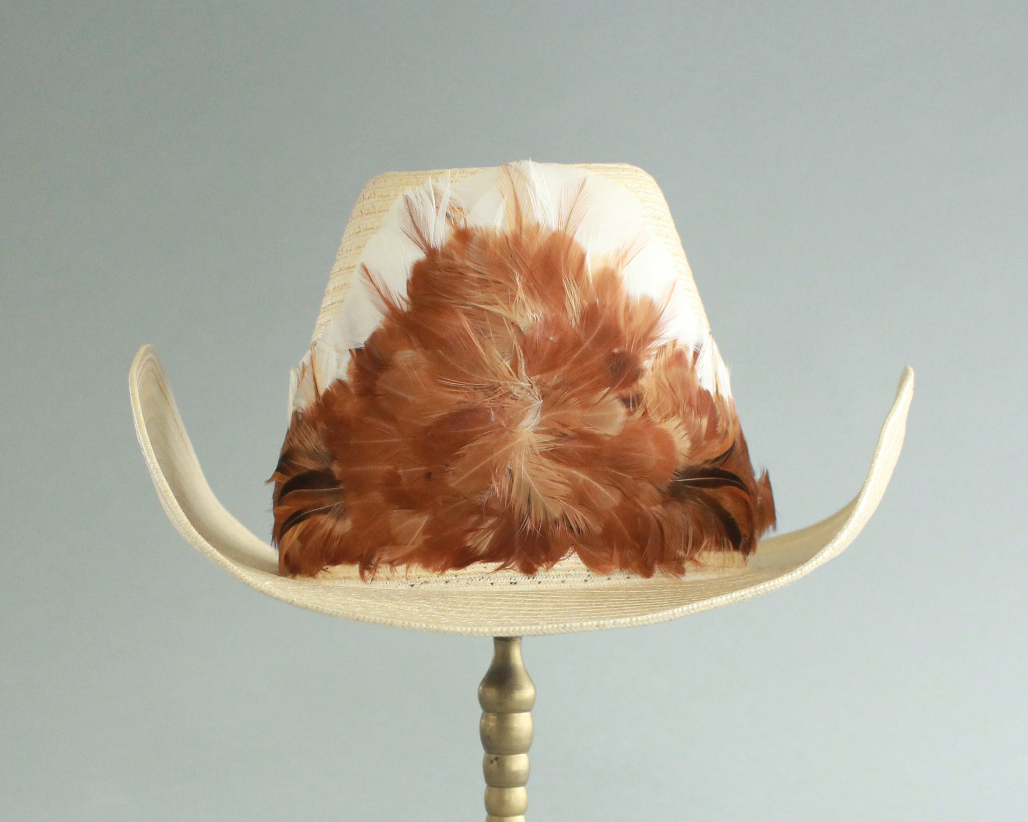 House of Lafayette Tan Straw cowgirl Hat with feathers. NEW!! “Wildest Dreams” Straw & Feather Cowboy Hat – Glitzy Bella main image 2